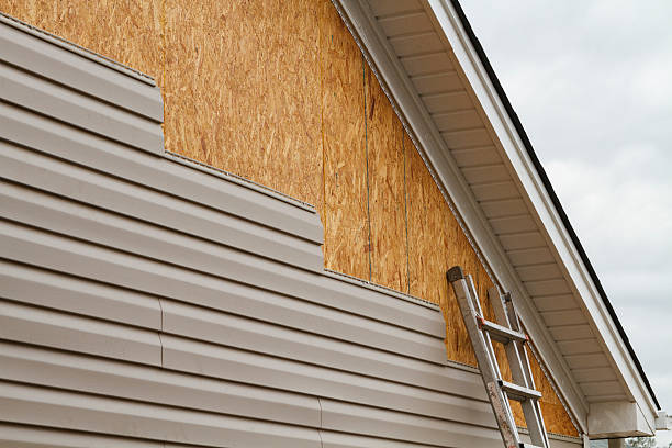 24/7 Emergency Vinyl Siding experts in Keswick, VA